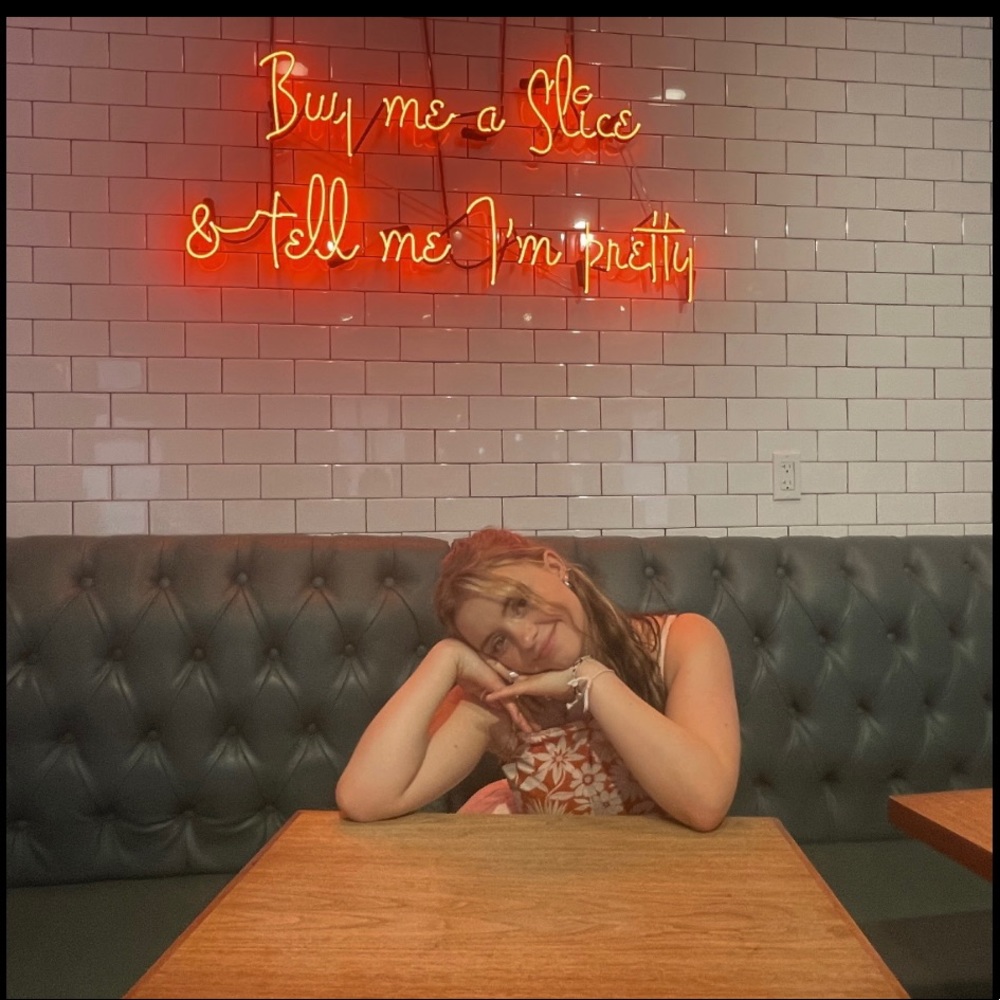 Meet your Posher, Tori